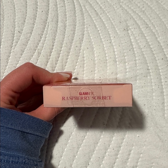 GLAMNETIC PRESS ON BUNDLE - Picture 3 of 3